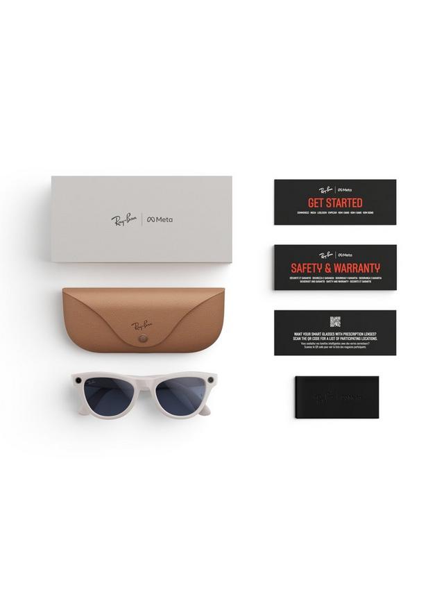 Meta Ray-Ban Meta Skyler Transitions Lens Glasses, Chalky Gray